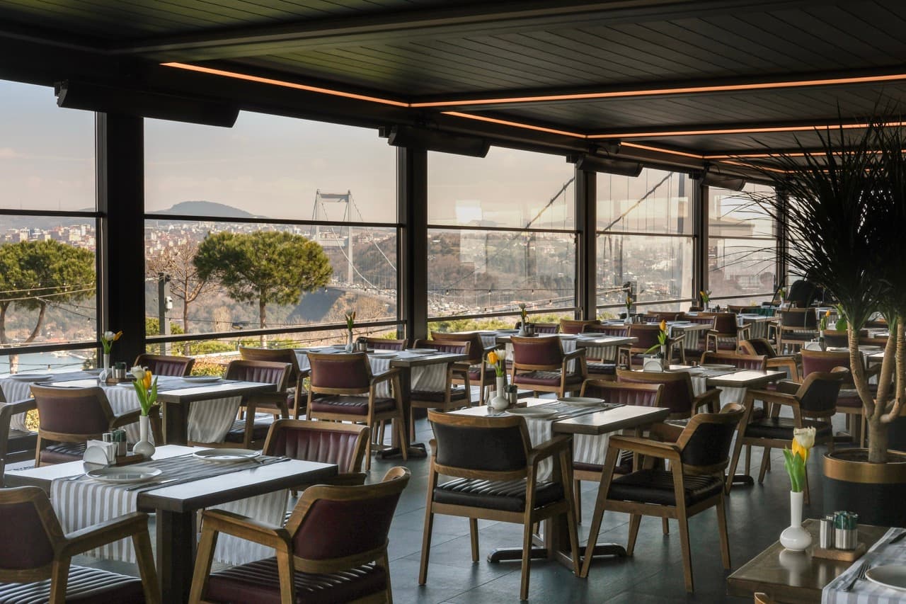 Tepe Restaurant İç Mekan